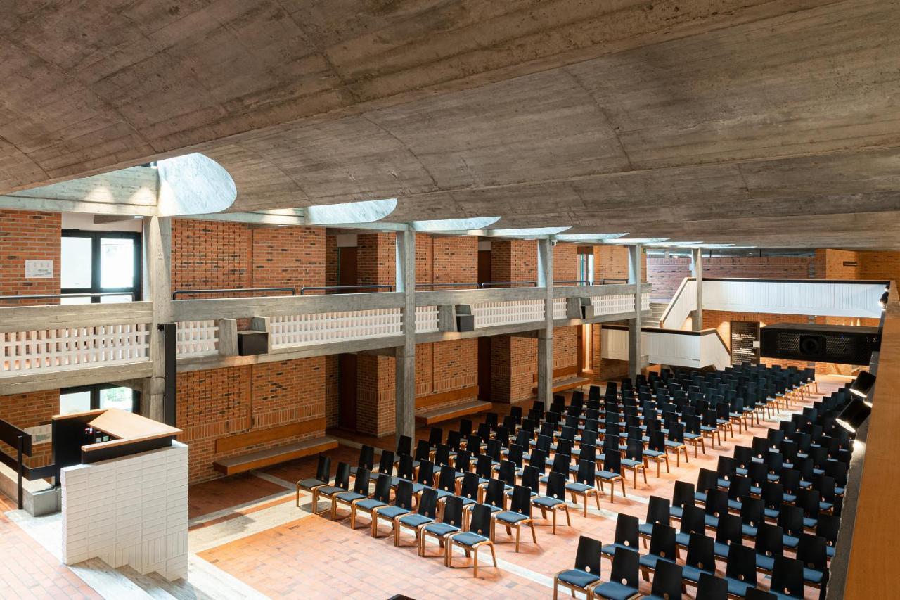 Cusanus Akademie - Accademia Cusanus Bressanone Extérieur photo